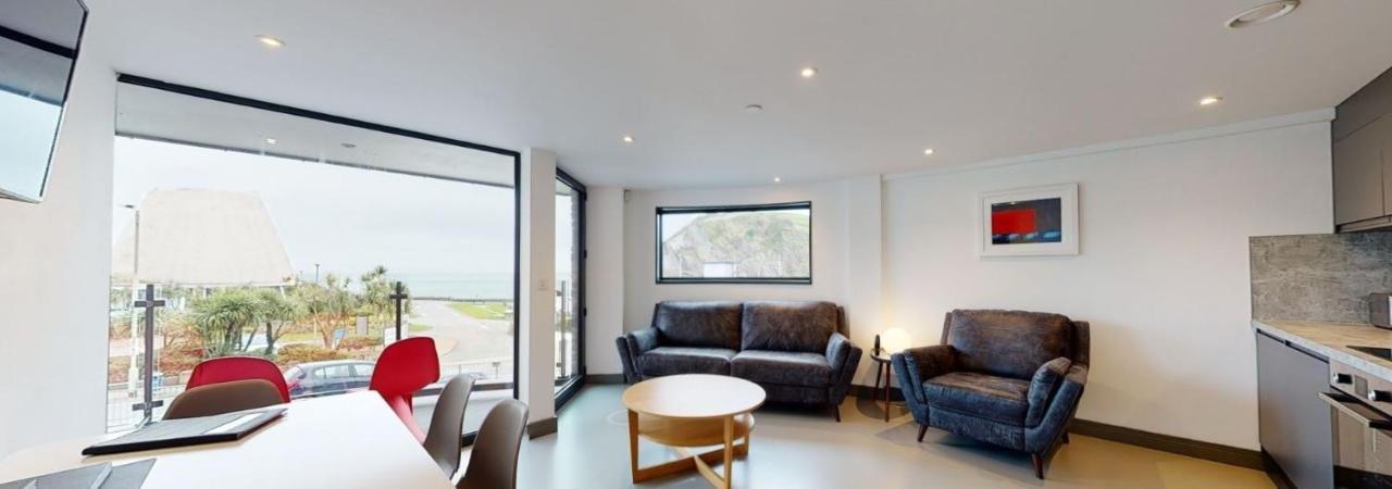 2 The View Apartments Ilfracombe - Seafront, Parking, Lift, Ev Екстер'єр фото