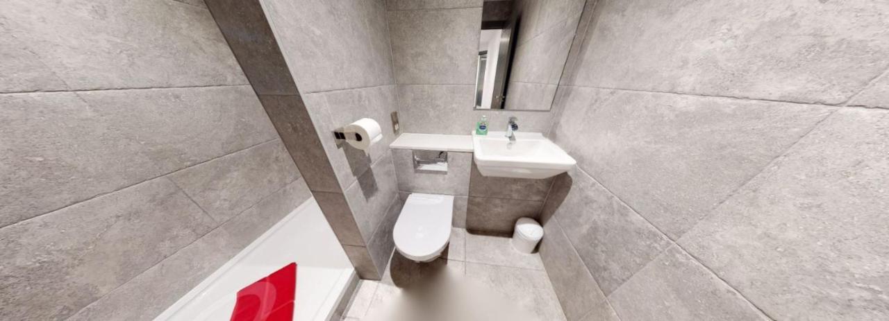 2 The View Apartments Ilfracombe - Seafront, Parking, Lift, Ev Екстер'єр фото