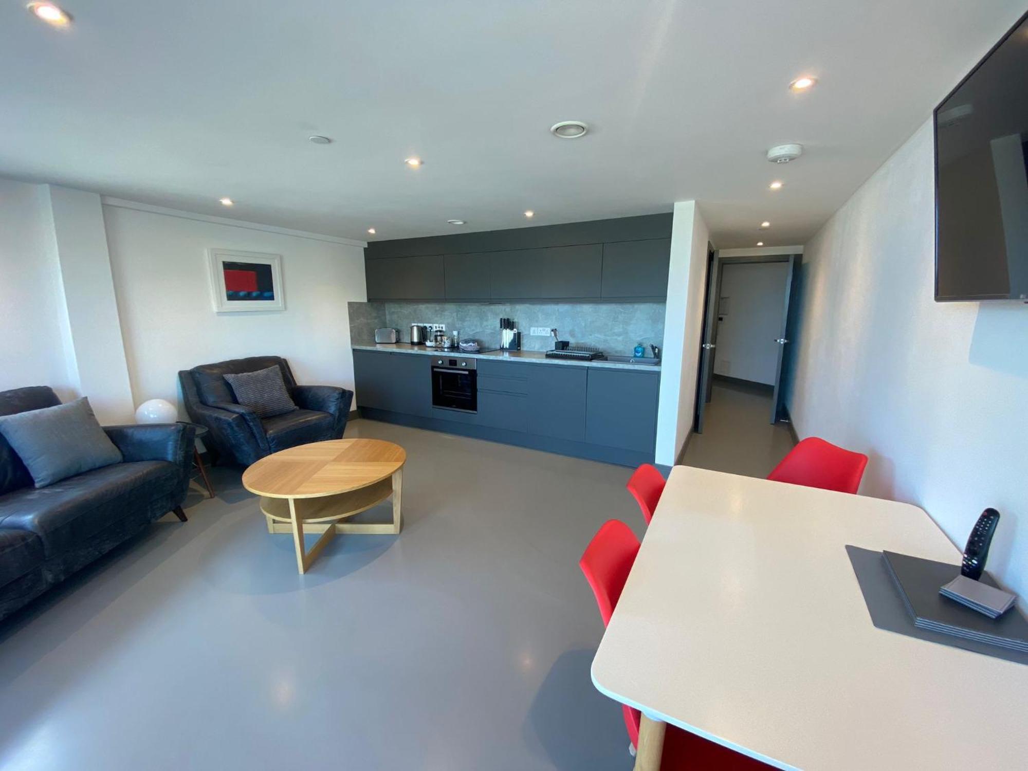 2 The View Apartments Ilfracombe - Seafront, Parking, Lift, Ev Екстер'єр фото