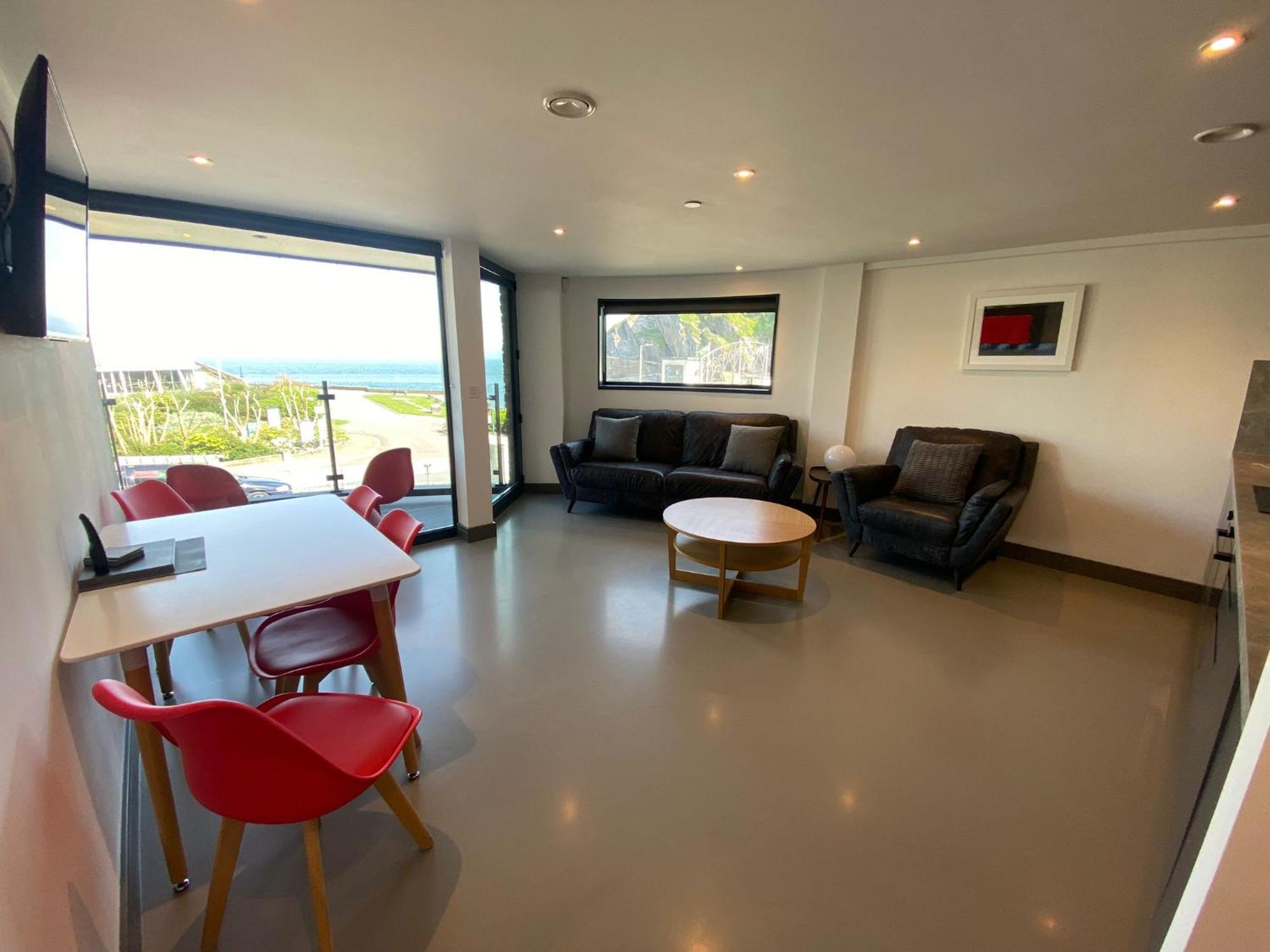 2 The View Apartments Ilfracombe - Seafront, Parking, Lift, Ev Екстер'єр фото