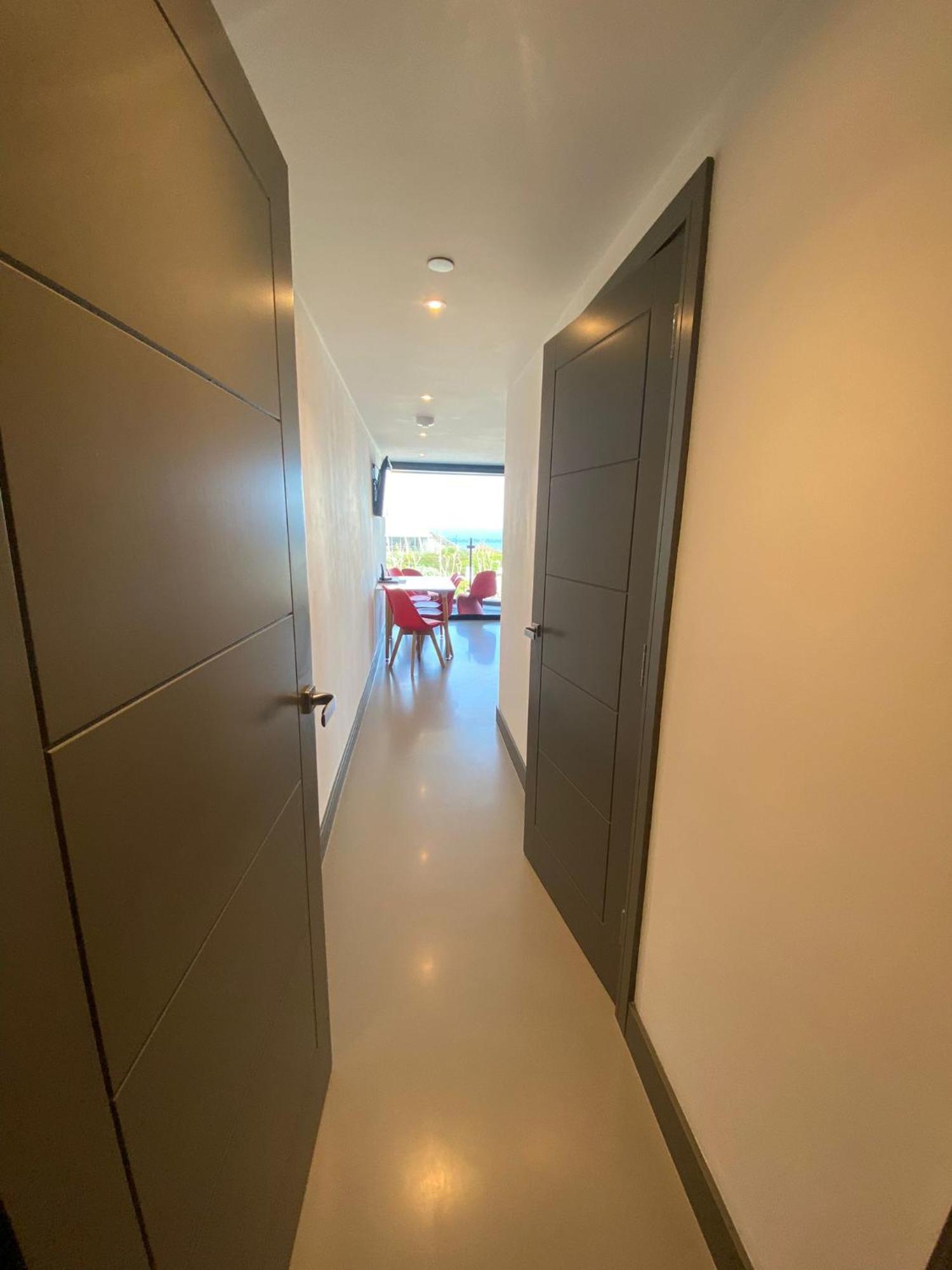 2 The View Apartments Ilfracombe - Seafront, Parking, Lift, Ev Екстер'єр фото